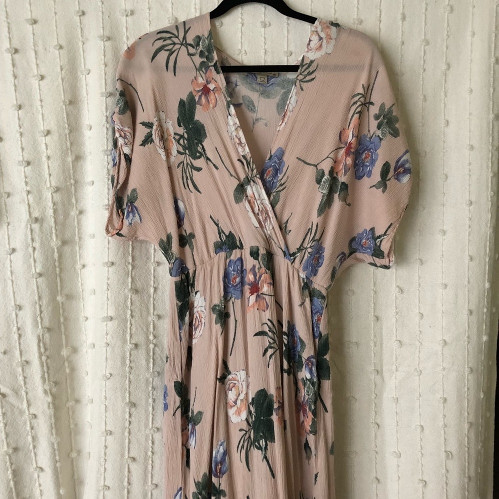 Light Pink Floral Maxi Dress